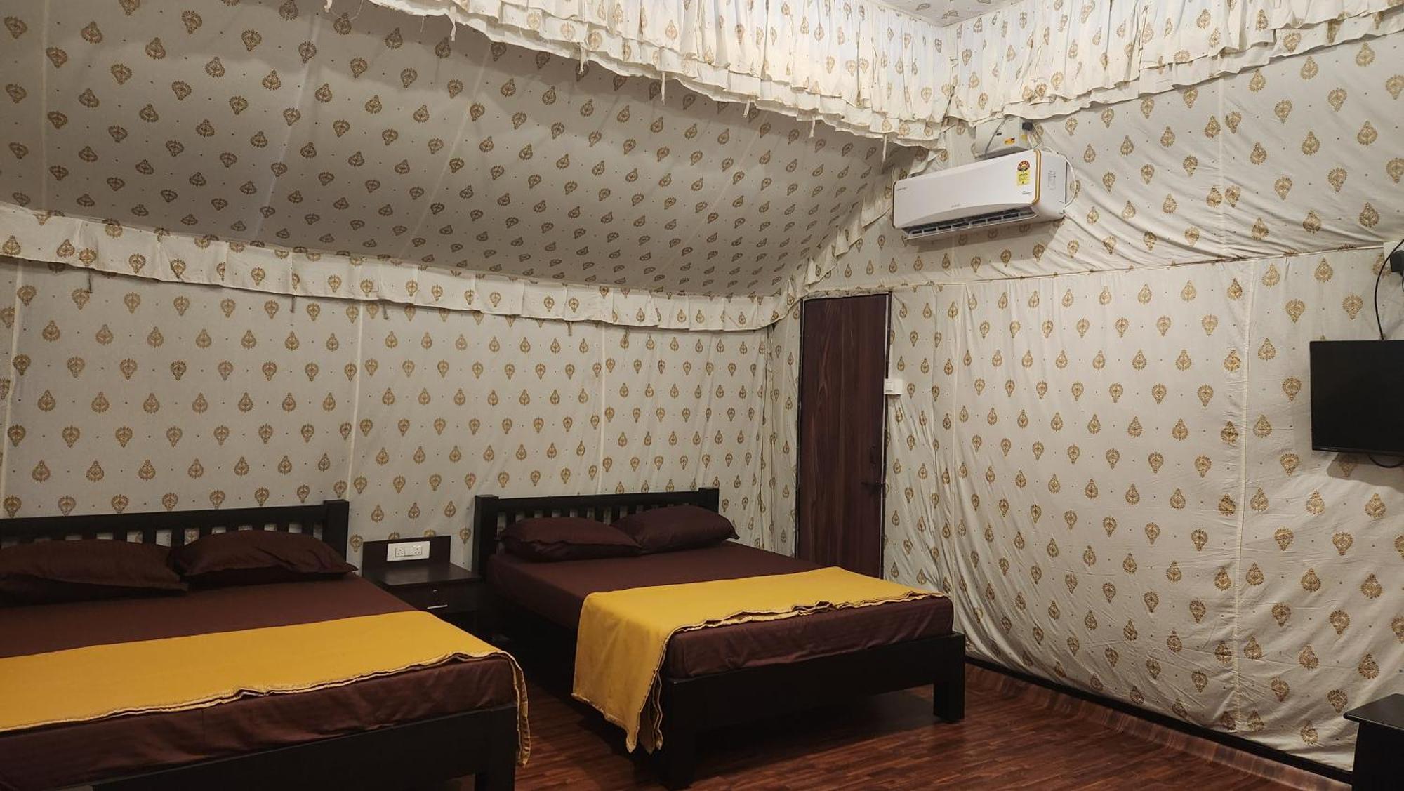 Appartamento Woods Creek Dandeli Esterno foto